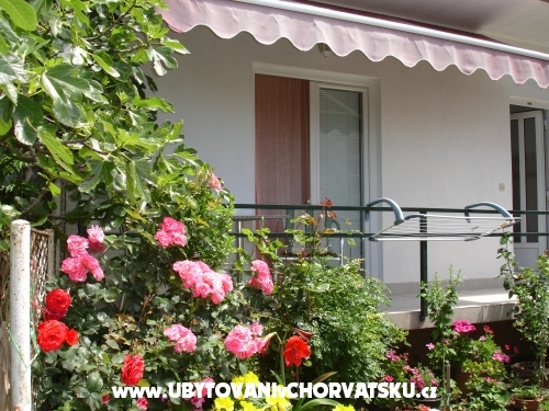 Apartmny Lasic - Gradac  Podaca Chorvtsko
