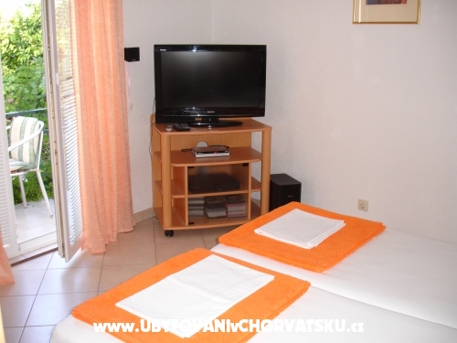 Apartmny Lasic - Gradac  Podaca Chorvtsko