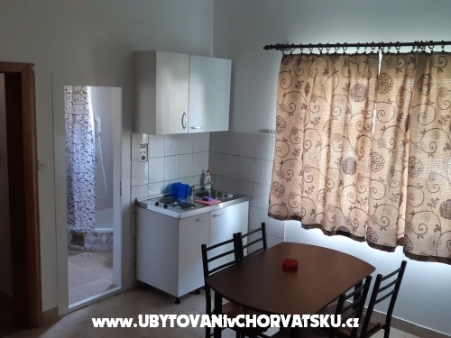 Apartments Radmila - Gradac  Podaca Croatia