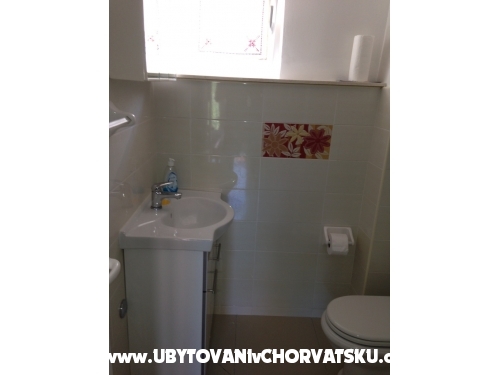 Apartmny Volat - Gradac  Podaca Chorvtsko