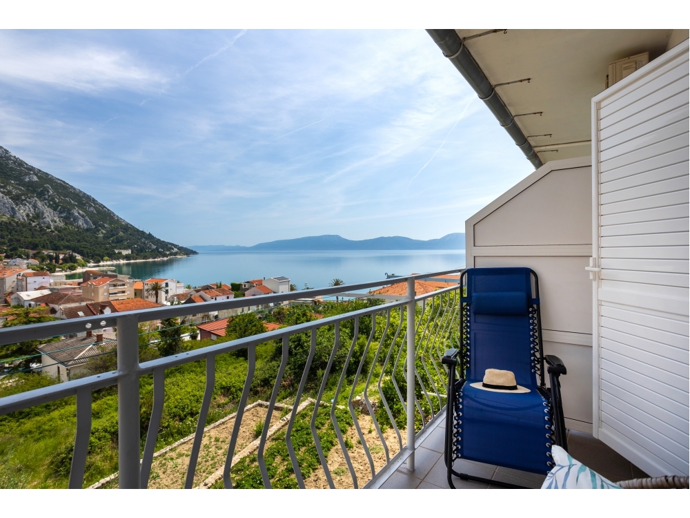 Apartmaji Nikolic - Gradac  Podaca Hrvaka