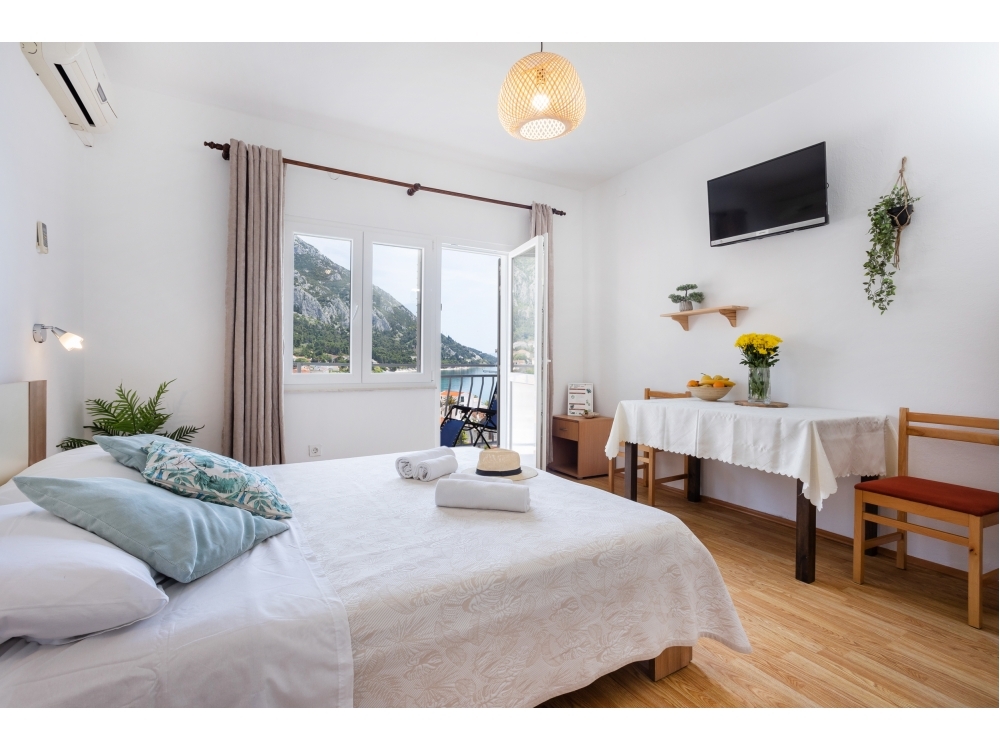 Apartmny Nikolic - Gradac  Podaca Chorvatsko