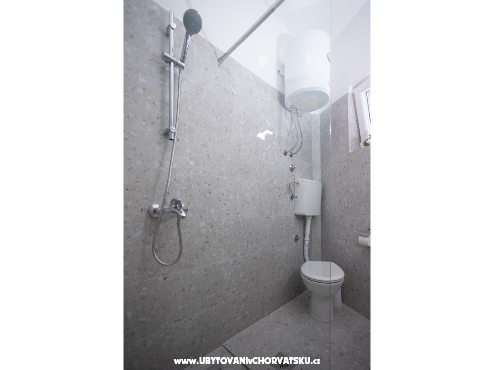 Apartmny Nikolic - Gradac  Podaca Chorvatsko