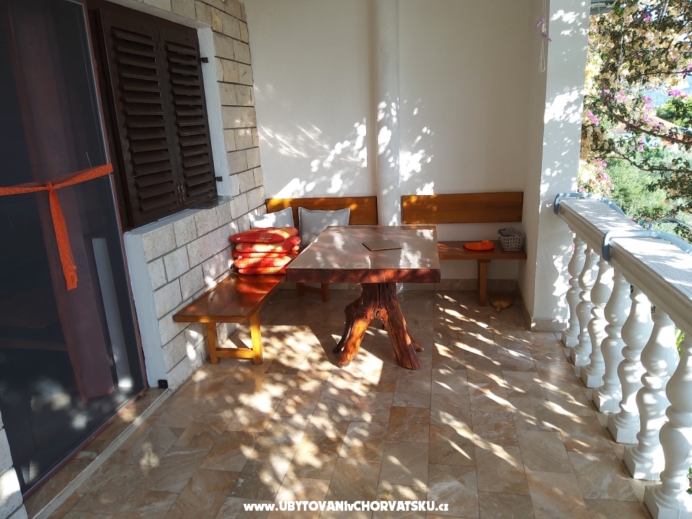 Apartmaji &amp; rooms Brist - Gradac  Podaca Hrvaka