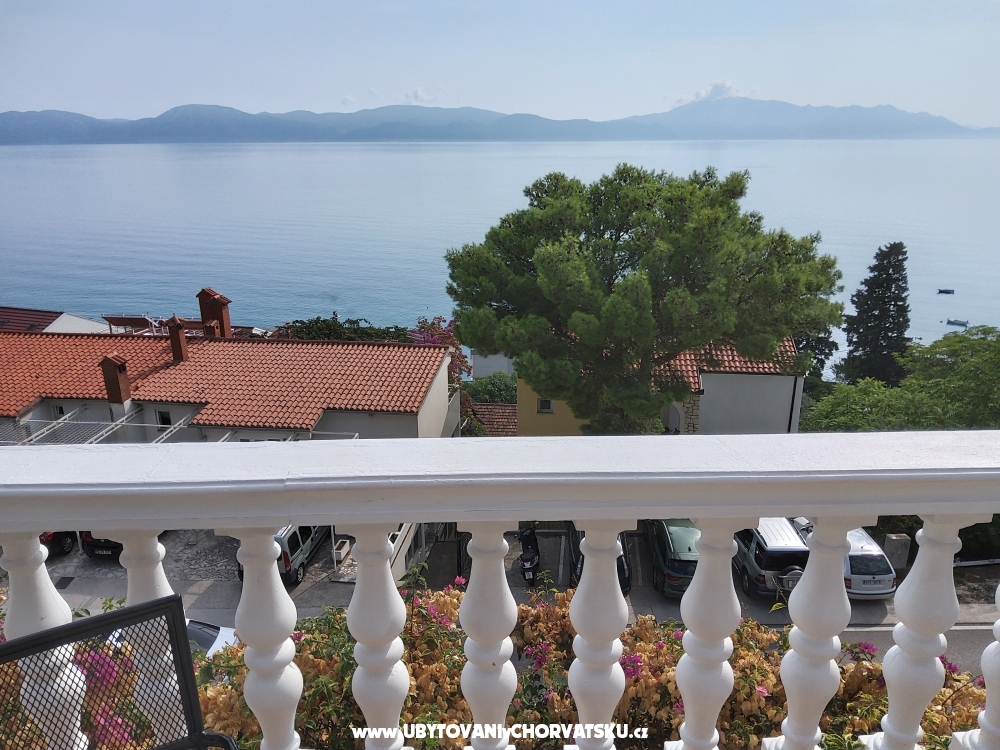 Apartments &amp; rooms Brist - Gradac  Podaca Croatia