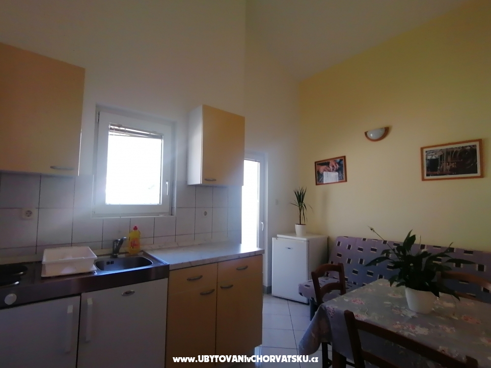 Apartmanok Ivo - Gradac  Podaca Horvtorszg