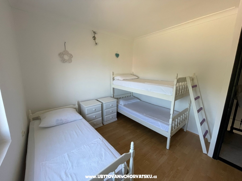 Vila Monika - Gradac  Podaca Chorvtsko