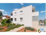 Apartma Paiz