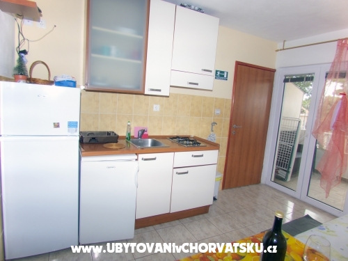 Apartmanok Plaa Ivan Dolac - ostrov Hvar Horvtorszg