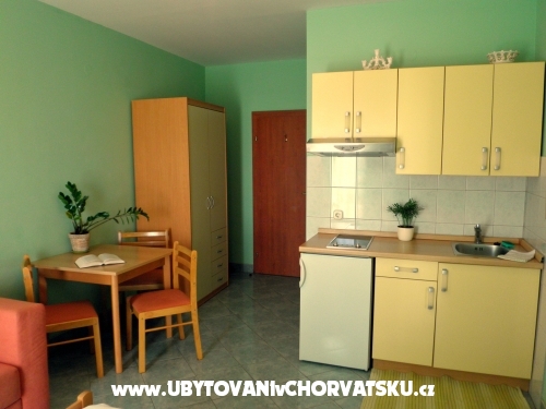 Apartments  IDA - ostrov Hvar Croatia