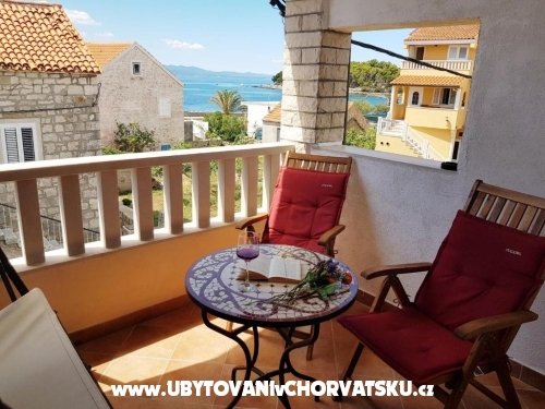 Apartments Mladen - ostrov Hvar Croatia