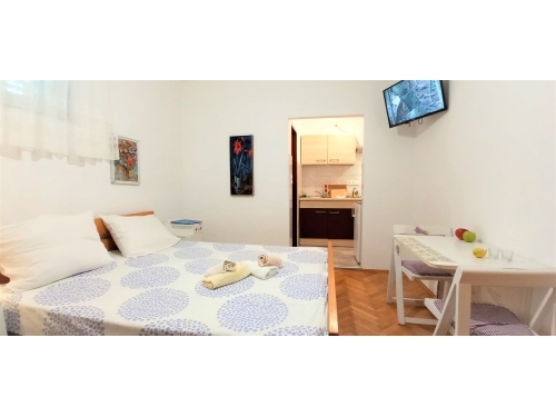 ApartmajiNikolinaGrgicevic - ostrov Hvar Hrvaka