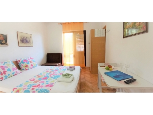 ApartmajiNikolinaGrgicevic - ostrov Hvar Hrvaka