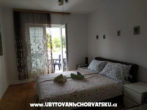 ApartmajiNikolinaGrgicevic - ostrov Hvar Hrvaka