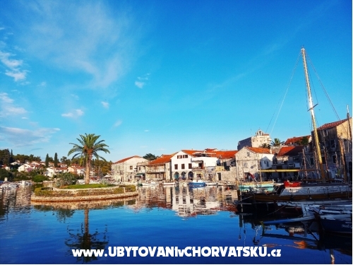 ApartmajiNikolinaGrgicevic - ostrov Hvar Hrvaka