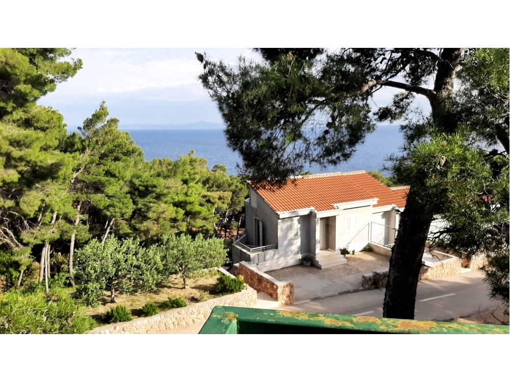 Tigrich apartmani - ostrov Hvar Horvtorszg