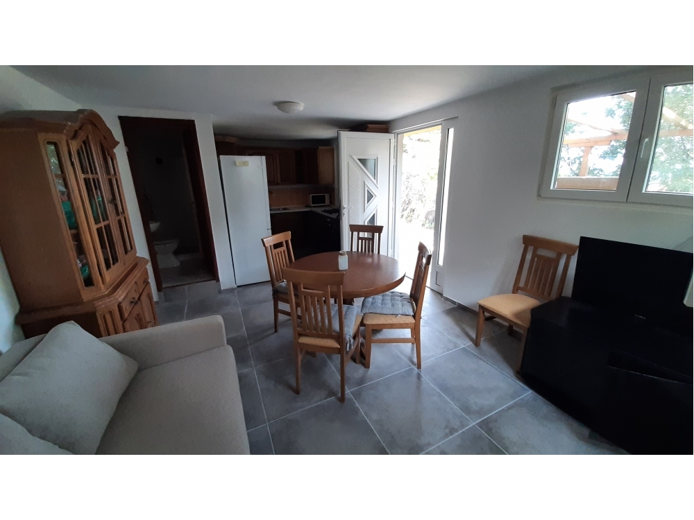 Tigrich apartmani - ostrov Hvar Horvtorszg