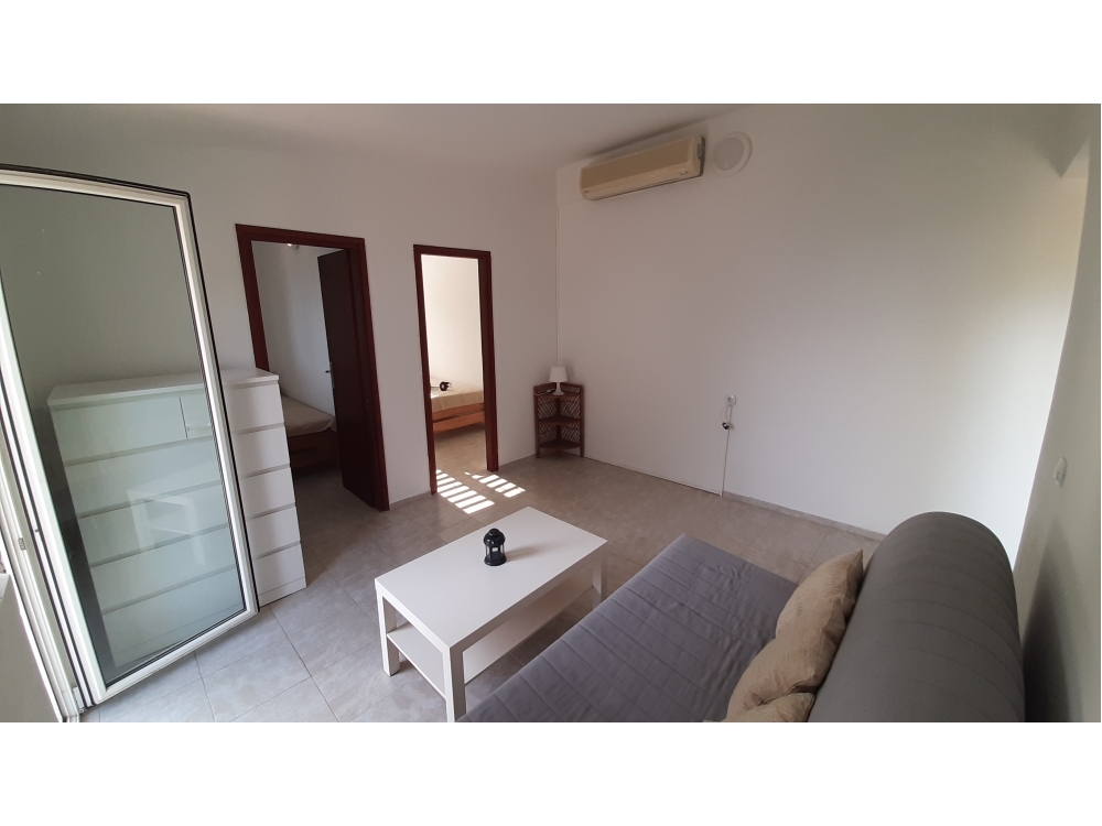 Tigrich apartmani - ostrov Hvar Horvtorszg