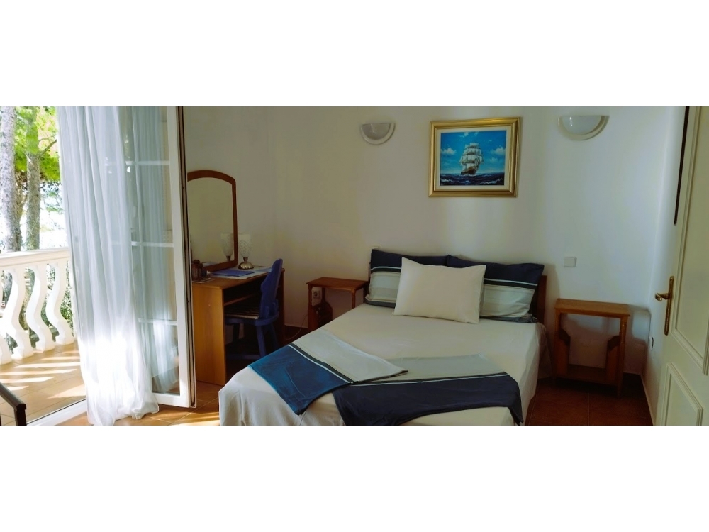 Rooms i Apartments - Vila Irming - ostrov Hvar Croatia