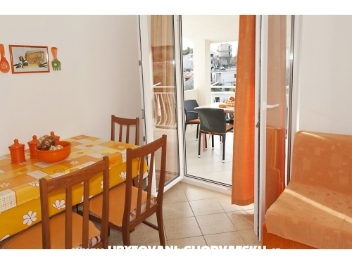 Apartmanok Mioevi - Igrane Horvtorszg