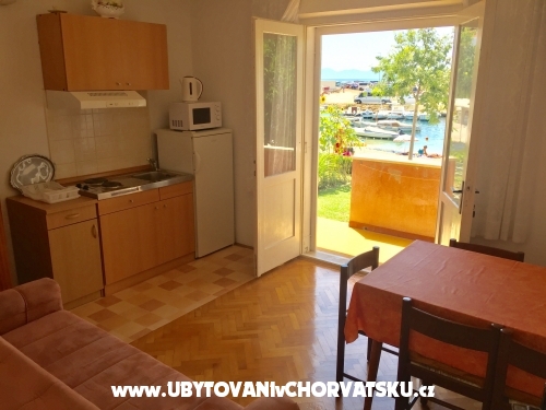 Apartamenty Parun - Igrane Chorwacja