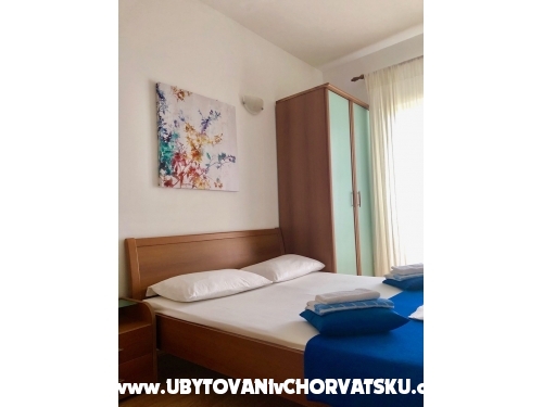 Apartments Sanda - Igrane Croatia
