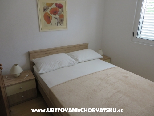Apartments M - Igrane Croatia