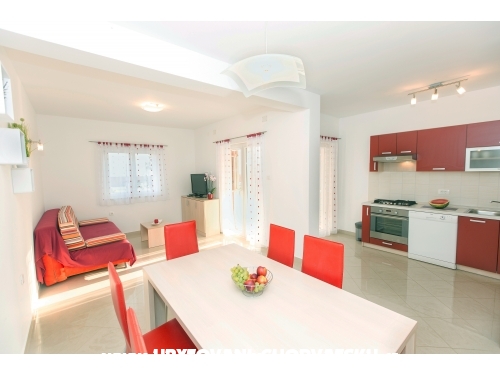Apartmani Dina - Karlobag Hrvatska