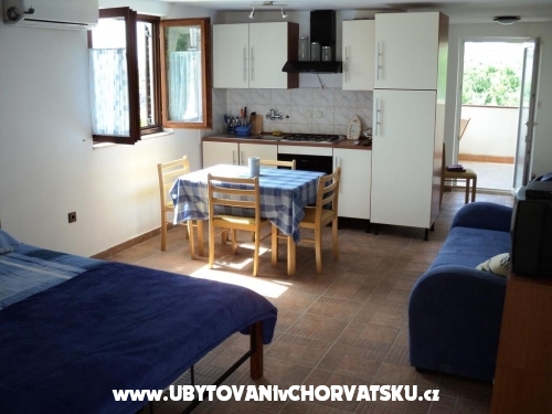 Villa Liza - Karlobag Horvtorszg
