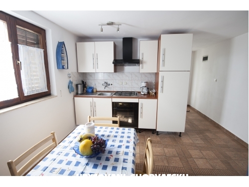 Villa Liza - Karlobag Horvtorszg
