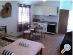 Villa Liza - Karlobag Chorvatsko