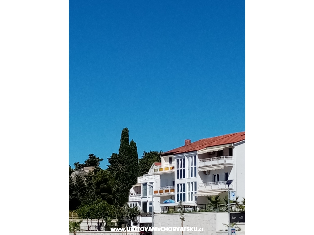 Appartementen Figaro - Kaštela Kroatië