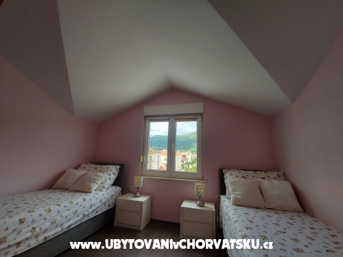 Apartmny Karadza - Katela Chorvtsko