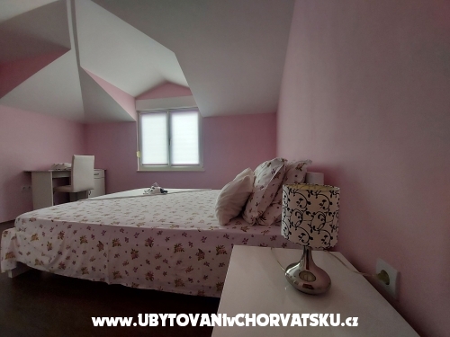 Apartmány Karadza - Kaštela Chorvátsko