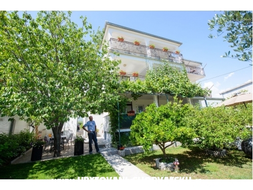 Apartmaji Milica - Katela Hrvaka