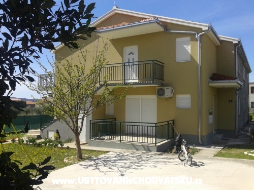 Apartmanok Castel Vecchio - Katela Horvtorszg