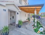 Apartments Meridians - Katela Croatia