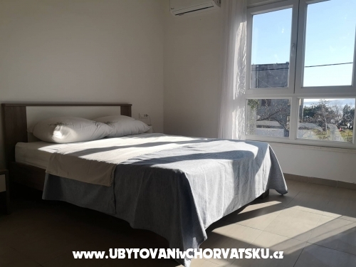 Sun Apartmanok - Kaštela Horvátország