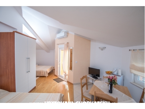 Villa Diva Apartmny - Katela Chorvtsko