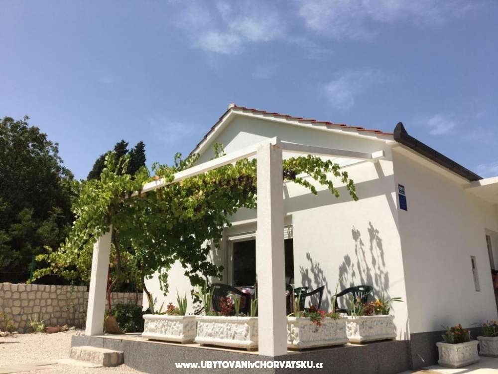 Vacation house Bebi, Kremena - Klek Croatia