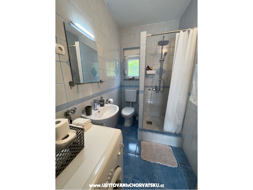 Vacation house Bebi, Kremena - Klek Croatia