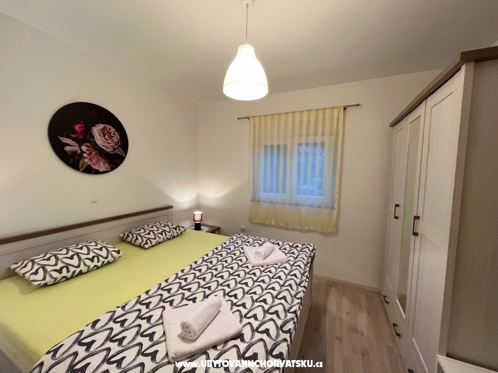 Vacation house Bebi, Kremena - Klek Croatia