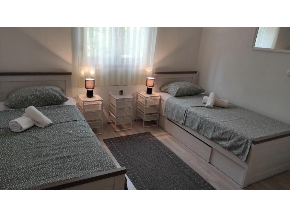 Vacation house Bebi, Kremena - Klek Croatia