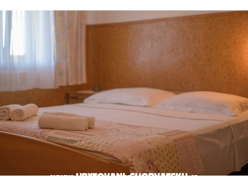 Apartmani City Center Dekanic - ostrov Krk Hrvatska