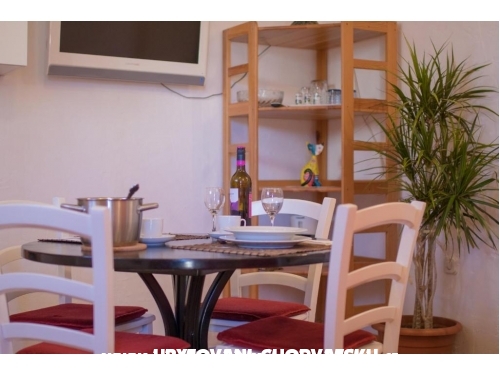 Apartmani City Center Dekanic - ostrov Krk Hrvatska