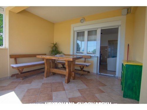 Apartmani City Center Dekanic - ostrov Krk Hrvatska