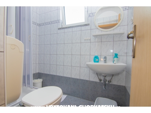 Apartmani City Center Dekanic - ostrov Krk Hrvatska