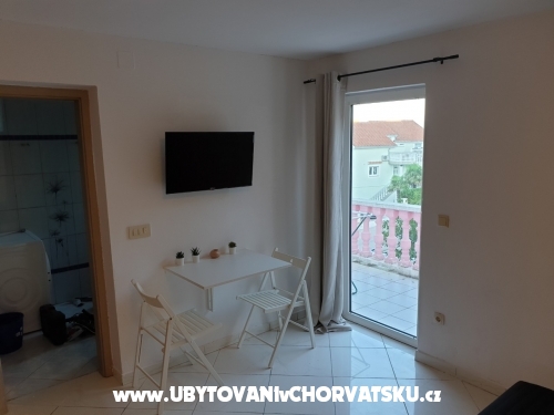 Apartmani Omialj - ostrov Krk Hrvatska