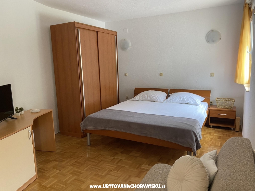 Apartmny Begi - Makarska Chorvtsko