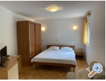 Appartements Begi - Makarska Kroatien